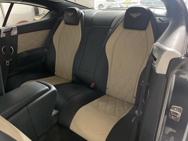 Photo of 2013 Gray Bentley Continental GT