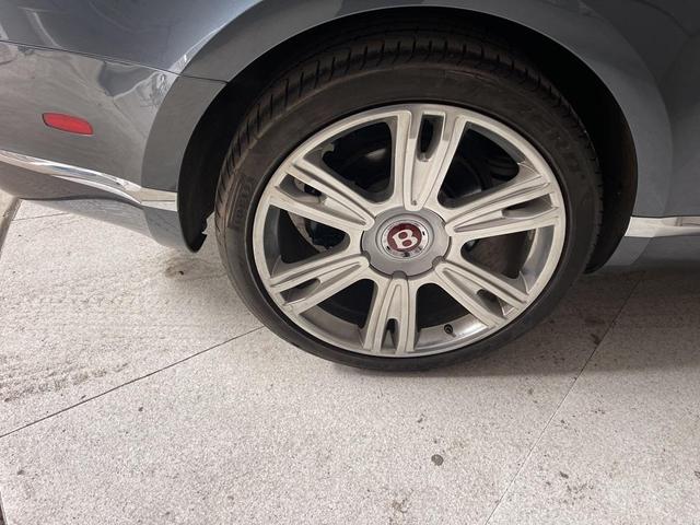 Photo of 2013 Gray Bentley Continental GT