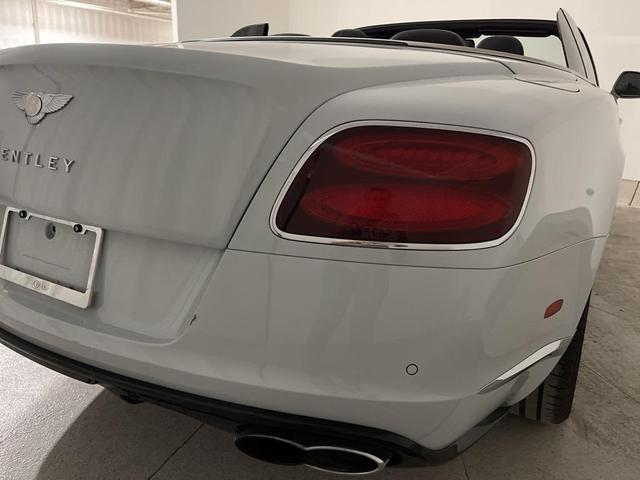 Photo of 2014 White Satin Bentley Continental GT