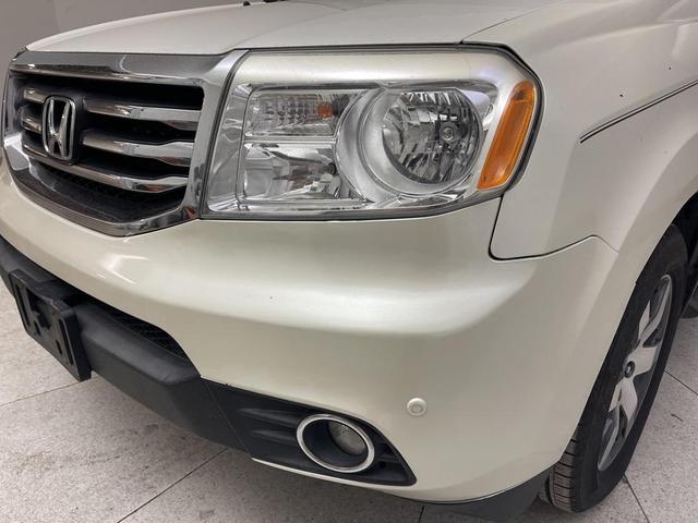 Photo of 2013 Taffeta White Honda Pilot
