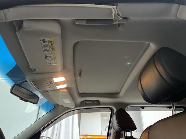 Photo of 2013 Taffeta White Honda Pilot