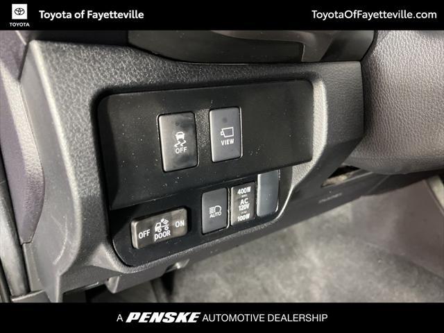 Photo of 2022 Midnight Black Metallic Toyota Tacoma