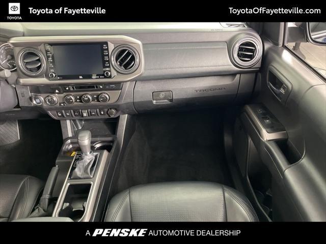 Photo of 2022 Midnight Black Metallic Toyota Tacoma