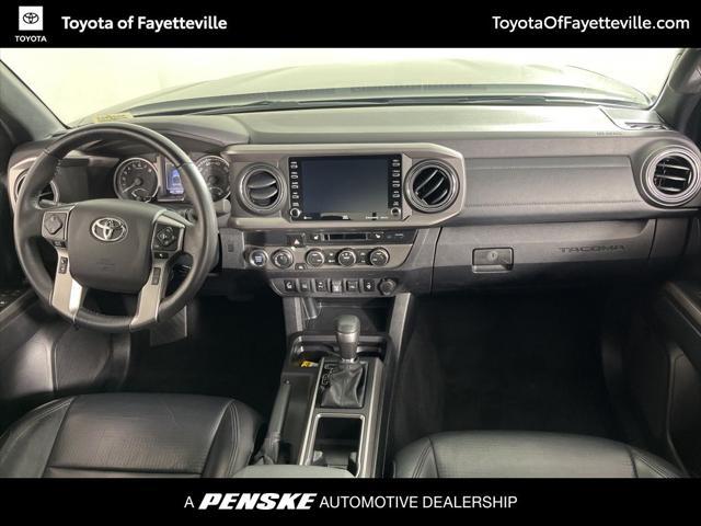 Photo of 2022 Midnight Black Metallic Toyota Tacoma