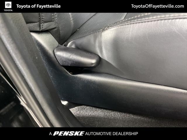 Photo of 2022 Midnight Black Metallic Toyota Tacoma