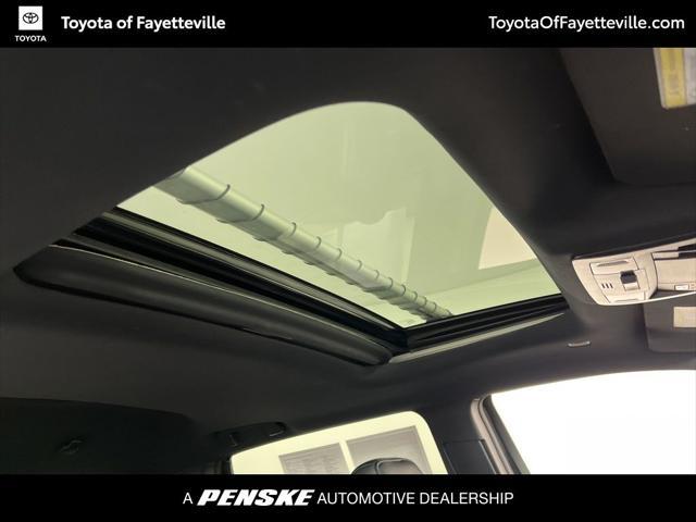 Photo of 2022 Midnight Black Metallic Toyota Tacoma