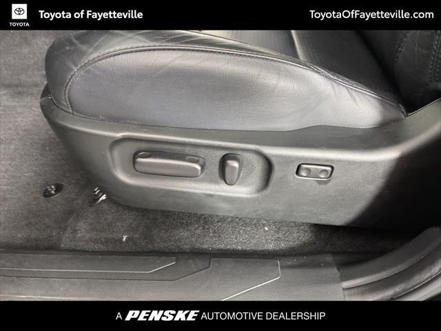 Photo of 2022 Midnight Black Metallic Toyota Tacoma