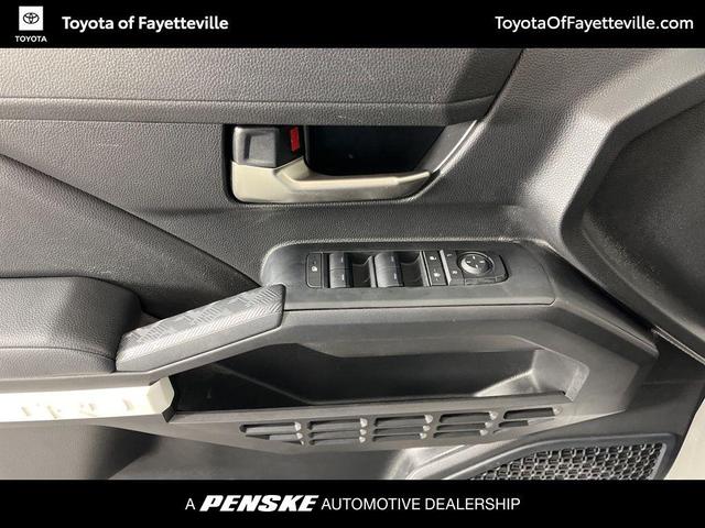 Photo of 2024 Ice Cap Toyota Tacoma