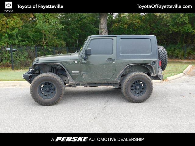 Photo of 2015 Tank Jeep Wrangler