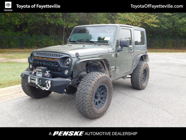 Photo of 2015 Tank Jeep Wrangler