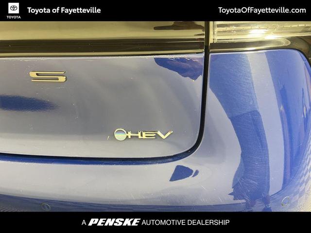 Photo of 2024 Reservoir Blue Toyota Prius