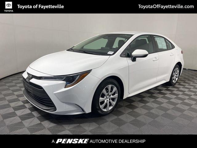 Photo of 2023 Ice Cap Toyota Corolla