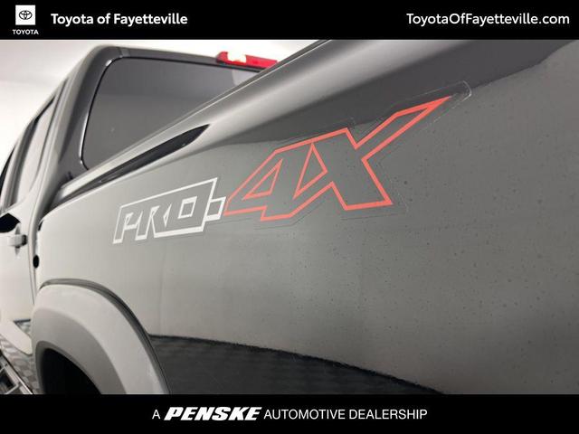 Photo of 2023 Super Black Nissan Frontier