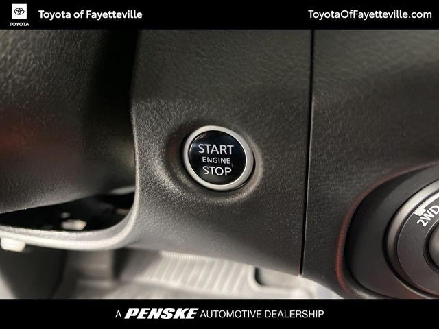 Photo of 2023 Super Black Nissan Frontier