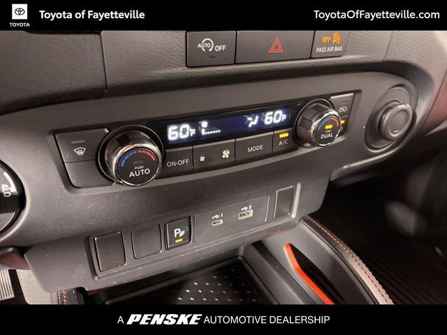 Photo of 2023 Super Black Nissan Frontier