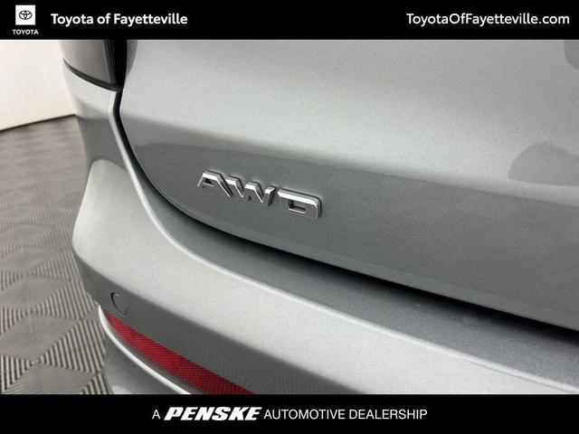 Photo of 2024 Argent Silver Metallic Cadillac XT6