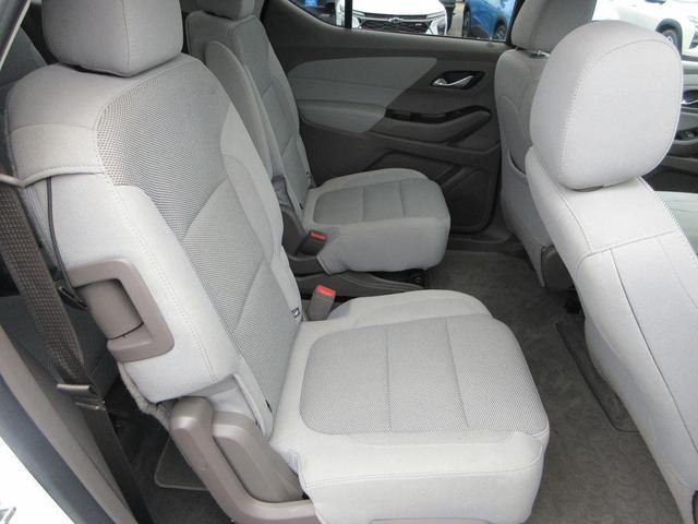 Photo of 2020 Summit White Chevrolet Traverse