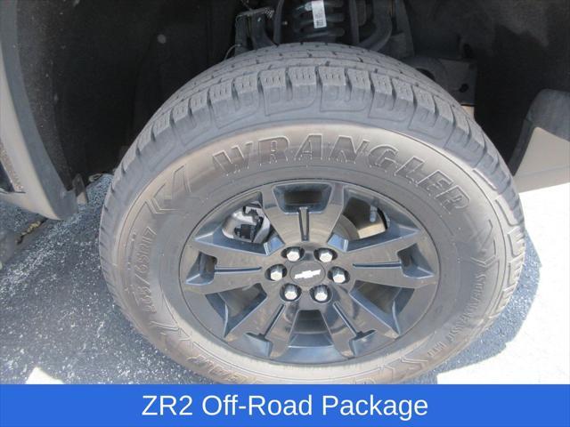 Photo of 2021 Black Chevrolet Colorado