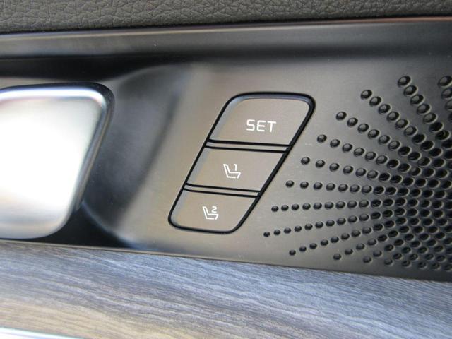 Photo of 2021 Glacial White Pearl Kia K5