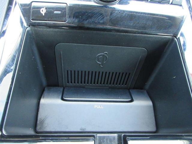 Photo of 2021 Glacial White Pearl Kia K5
