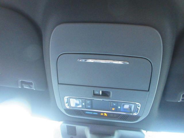 Photo of 2022 Oxford White Ford F-150