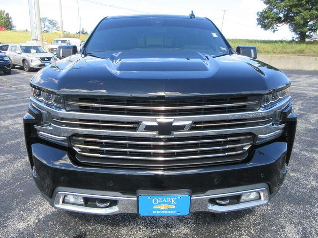Photo of 2019 Black Chevrolet Silverado 1500