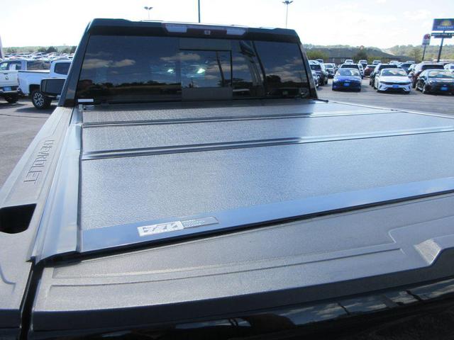 Photo of 2019 Black Chevrolet Silverado 1500