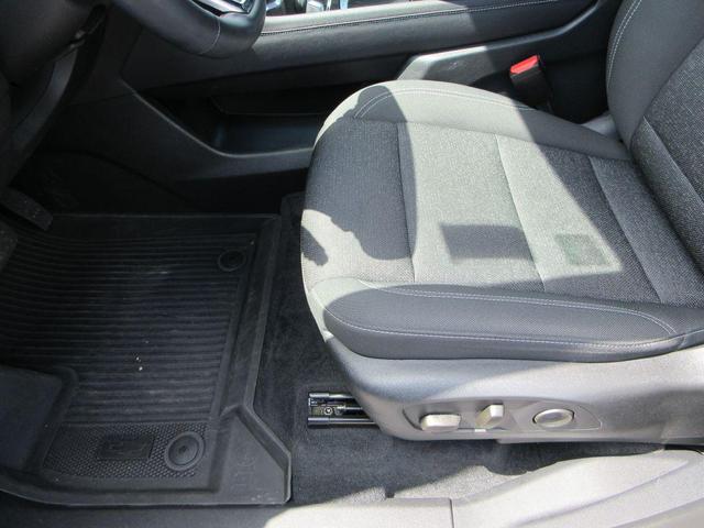 Photo of 2024 Mosaic Black Metallic Chevrolet Traverse