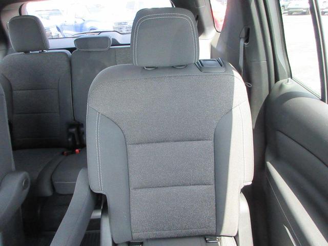 Photo of 2024 Mosaic Black Metallic Chevrolet Traverse