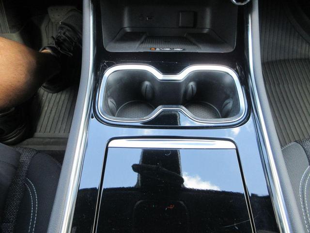 Photo of 2024 Mosaic Black Metallic Chevrolet Traverse