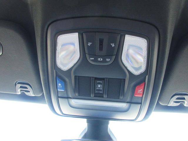 Photo of 2022 Bright White Clearcoat RAM 1500