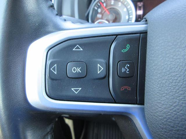 Photo of 2022 Bright White Clearcoat RAM 1500