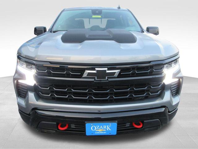 Photo of 2025 Sterling Gray Metallic Chevrolet Silverado 1500