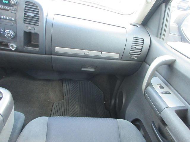 Photo of 2009 Imperial Blue Metallic Chevrolet Silverado 1500