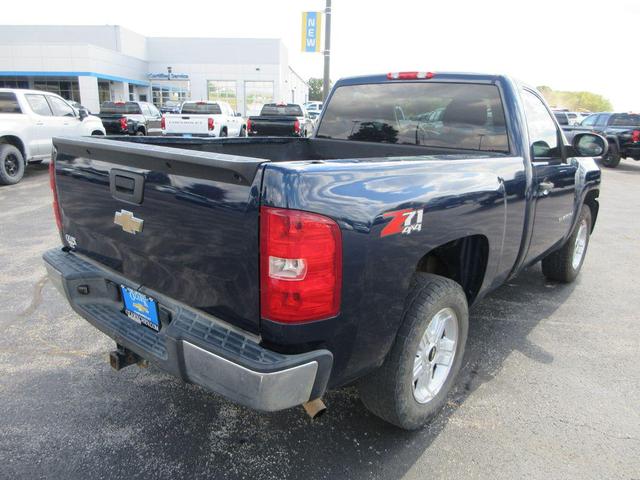 Photo of 2009 Imperial Blue Metallic Chevrolet Silverado 1500
