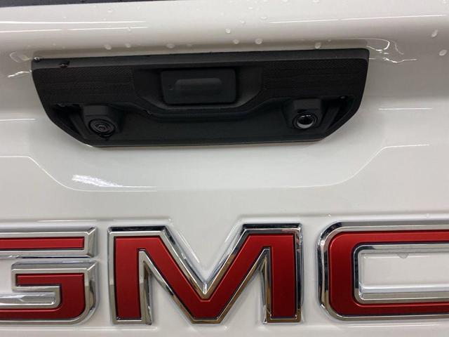 Photo of 2025 Summit White GMC Sierra 1500