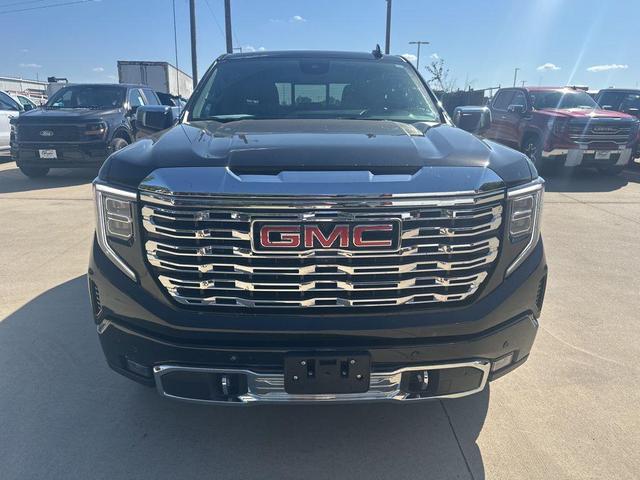 Photo of 2023 Onyx Black GMC Sierra 1500