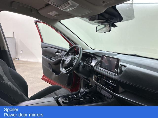 Photo of 2024 Scarlet Ember Tintcoat Nissan Rogue