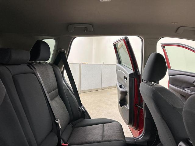 Photo of 2024 Scarlet Ember Tintcoat Nissan Rogue