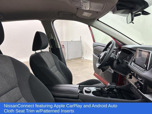 Photo of 2024 Scarlet Ember Tintcoat Nissan Rogue