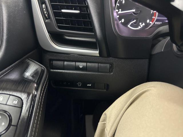Photo of 2024 Scarlet Ember Tintcoat Nissan Rogue