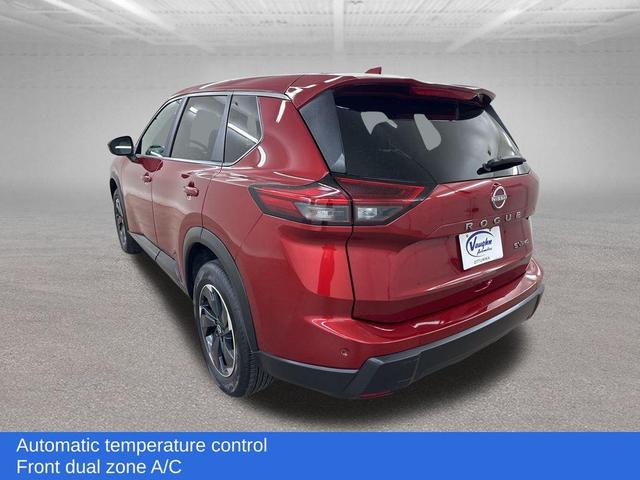 Photo of 2024 Scarlet Ember Tintcoat Nissan Rogue