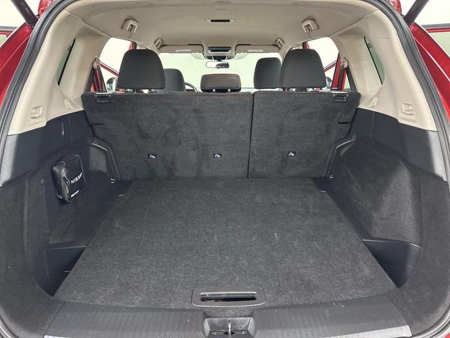 Photo of 2024 Scarlet Ember Tintcoat Nissan Rogue