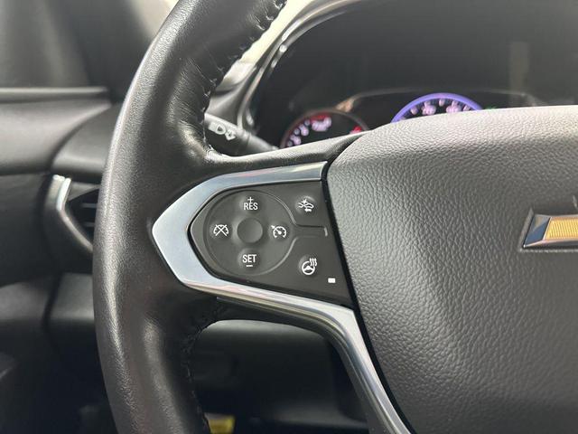Photo of 2022 Mosaic Black Metallic Chevrolet Traverse