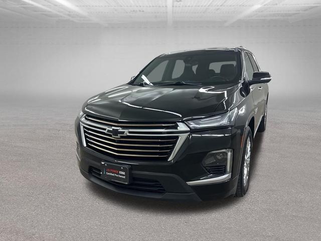 Photo of 2022 Mosaic Black Metallic Chevrolet Traverse
