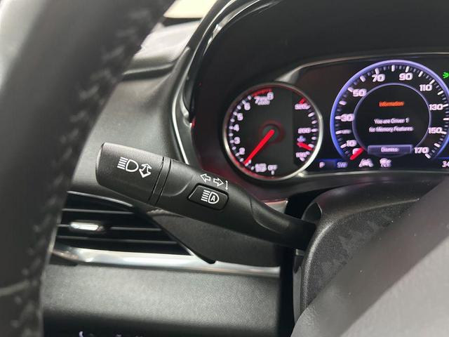 Photo of 2022 Mosaic Black Metallic Chevrolet Traverse