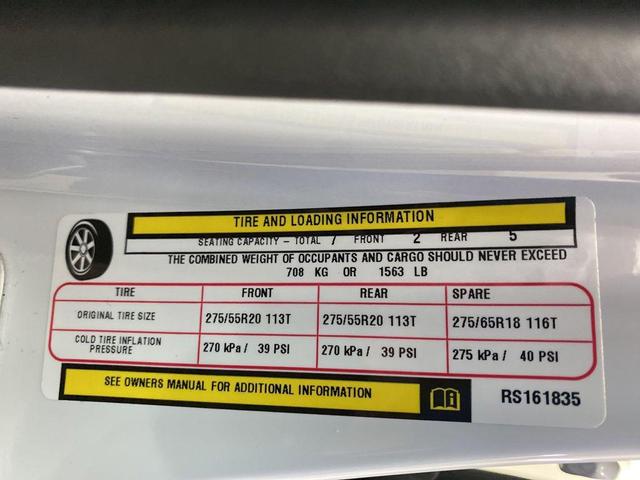 Photo of 2024 Bright White Clearcoat Jeep Wagoneer