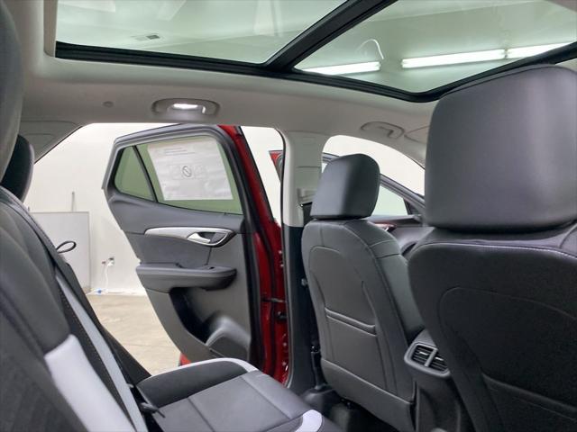Photo of 2025 Brilliant Red Buick Envision