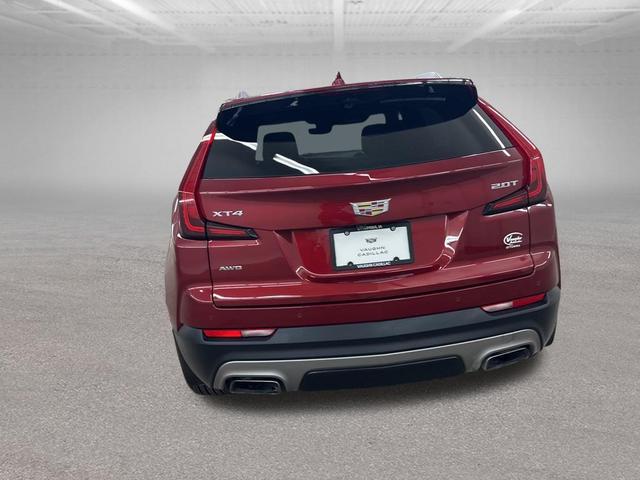 Photo of 2019 Red Horizon Tintcoat Cadillac XT4