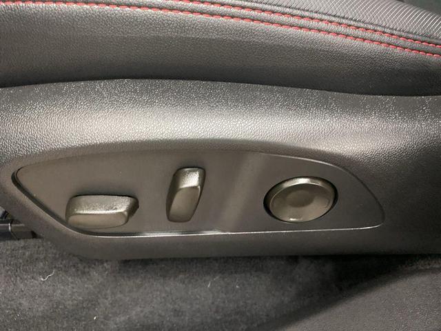Photo of 2024 Lakeshore Blue Metallic Chevrolet Traverse